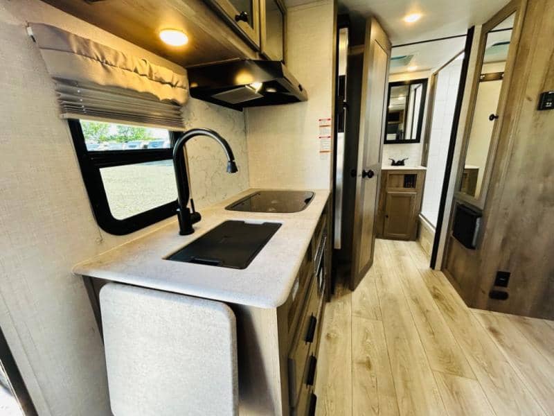 2022 Forest River 2022 Forest River Surveyor Legend - thumbnail 20