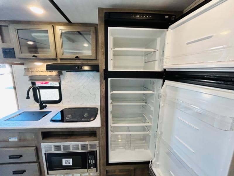 2022 Forest River 2022 Forest River Surveyor Legend - thumbnail 32