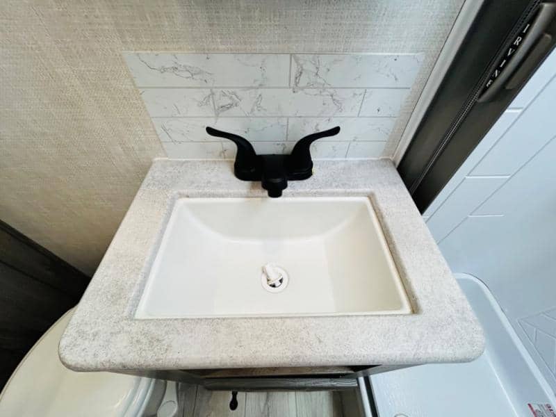 2022 Forest River 2022 Forest River Surveyor Legend - thumbnail 40