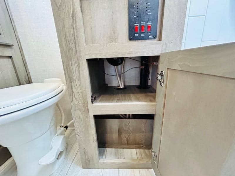 2022 Forest River 2022 Forest River Surveyor Legend - thumbnail 42