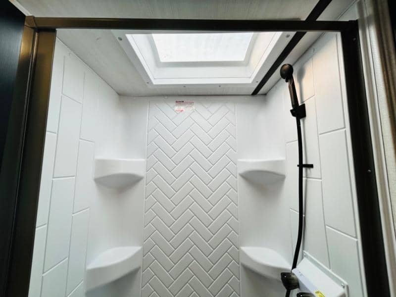 2022 Forest River 2022 Forest River Surveyor Legend - thumbnail 44