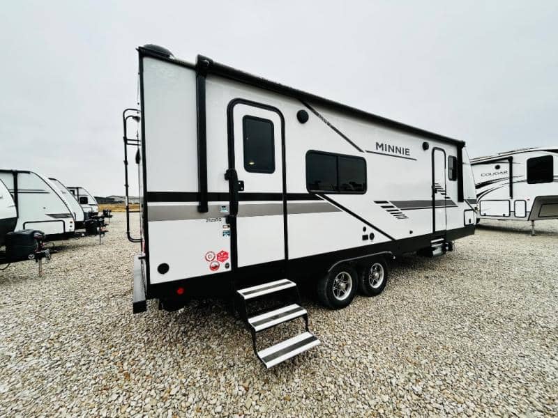 2022 Winnebago 2022 Winnebago Minnie Plus - thumbnail 5