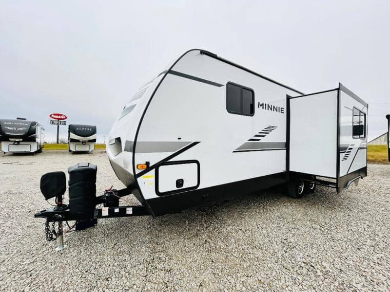 2022 Winnebago 2022 Winnebago Minnie Plus - thumbnail 9