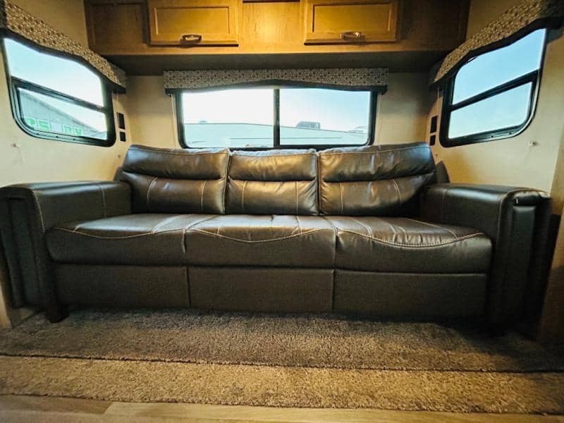 2020 Winnebago 2020 Winnebago Minnie Plus - thumbnail 46