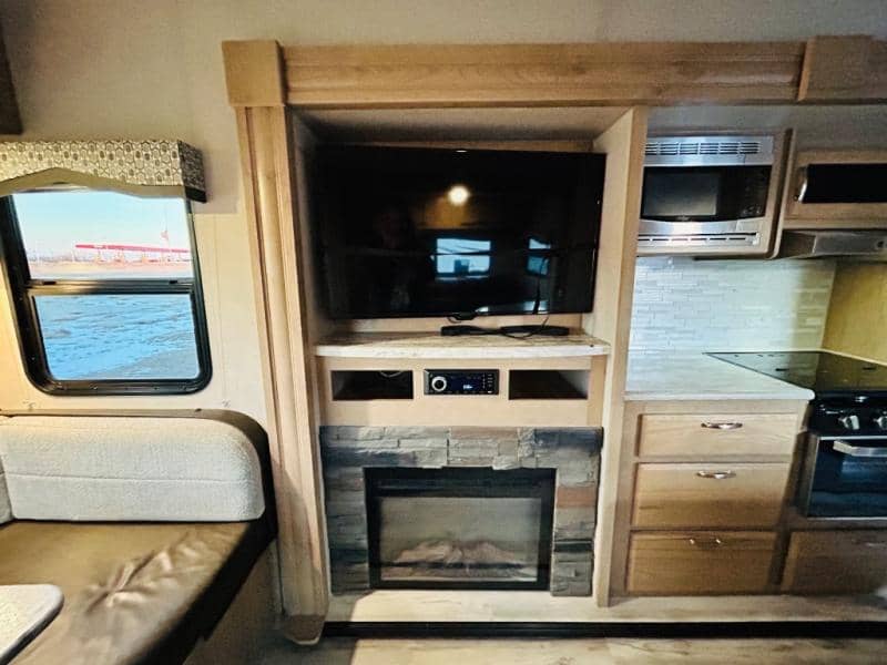 2020 Winnebago 2020 Winnebago Minnie Plus - thumbnail 51