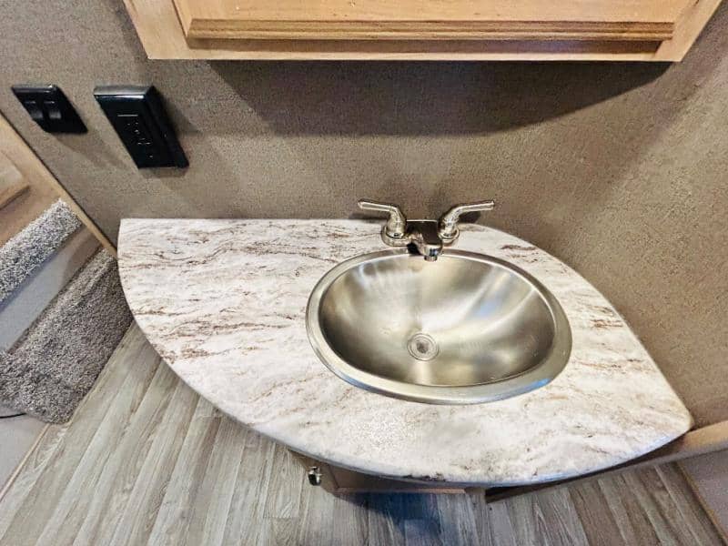 2020 Winnebago 2020 Winnebago Minnie Plus - thumbnail 56