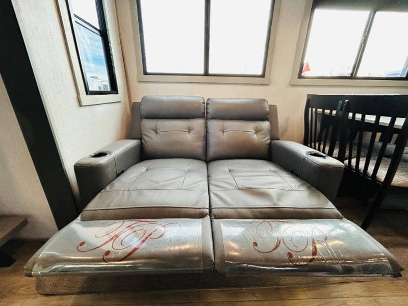 2024 Forest River 2024 Forest River Salem Hemisphere - thumbnail 43