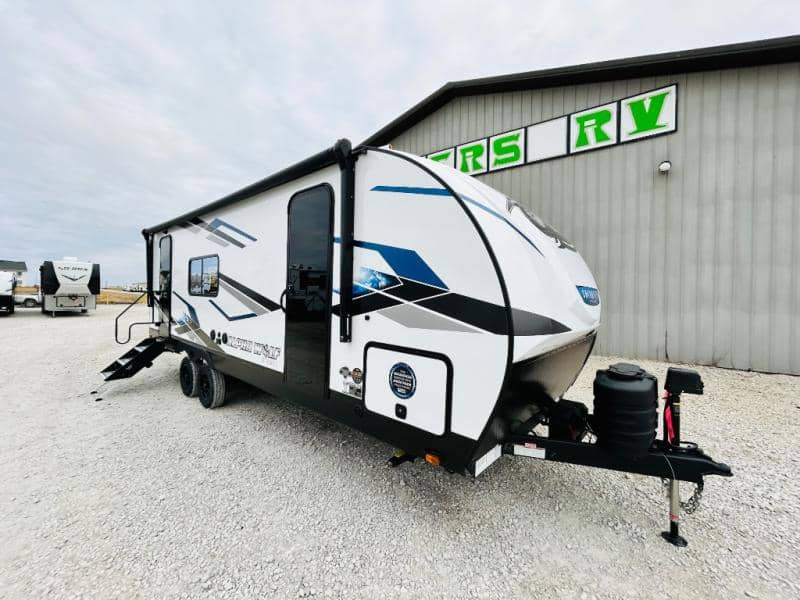 2024 Forest River 2024 Forest River Cherokee Alpha Wolf - thumbnail 2