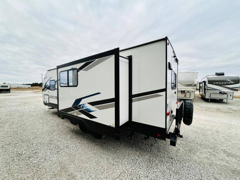 2024 Forest River 2024 Forest River Cherokee Alpha Wolf - thumbnail 6