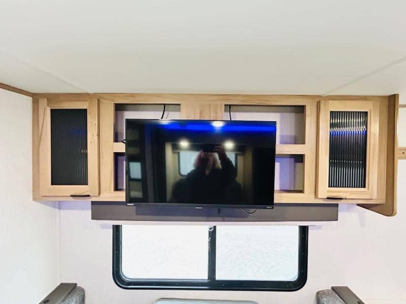 2024 Forest River 2024 Forest River Cherokee Alpha Wolf - thumbnail 42