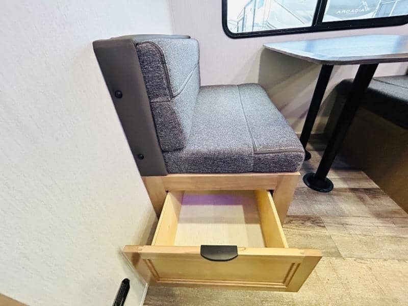 2024 Forest River 2024 Forest River Cherokee Alpha Wolf - thumbnail 47