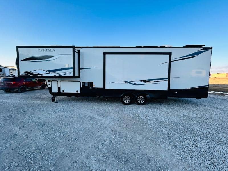 2023 Keystone RV 2023 Keystone RV Montana High Country - thumbnail 8