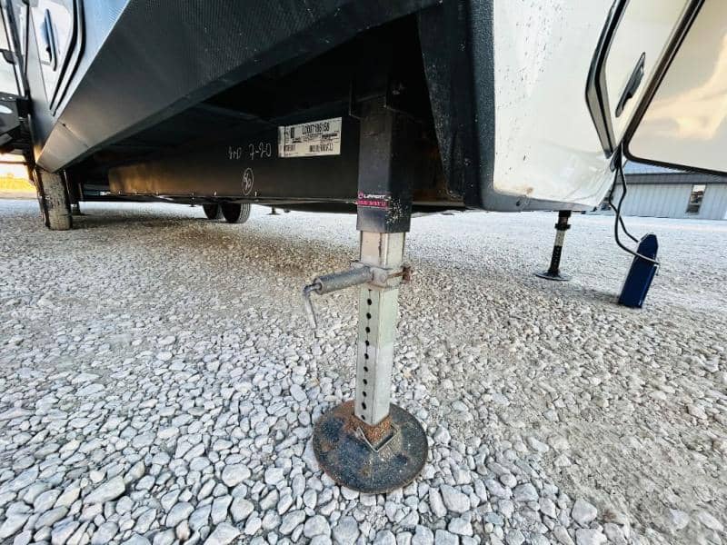 2023 Keystone RV 2023 Keystone RV Montana High Country - thumbnail 11