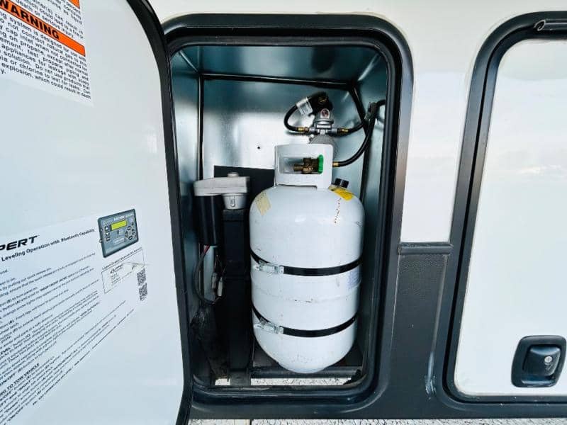 2023 Keystone RV 2023 Keystone RV Montana High Country - thumbnail 14