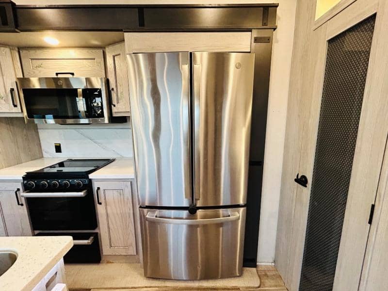 2023 Keystone RV 2023 Keystone RV Montana High Country - thumbnail 37