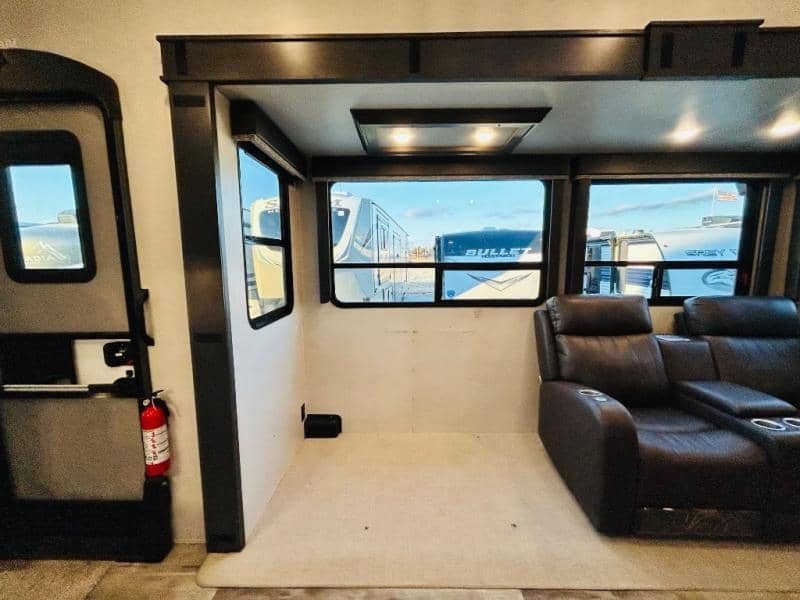 2023 Keystone RV 2023 Keystone RV Montana High Country - thumbnail 53