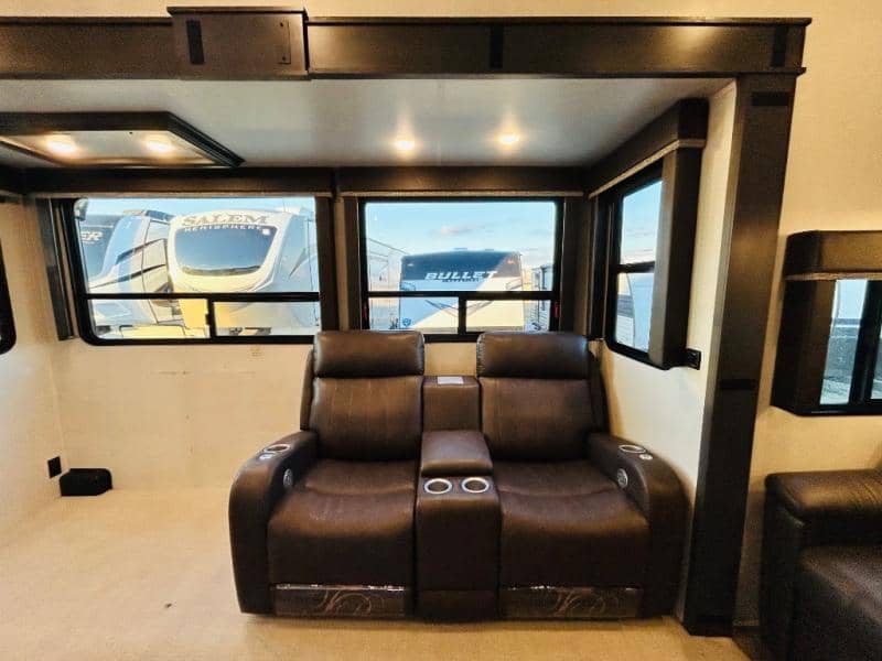 2023 Keystone RV 2023 Keystone RV Montana High Country - thumbnail 54