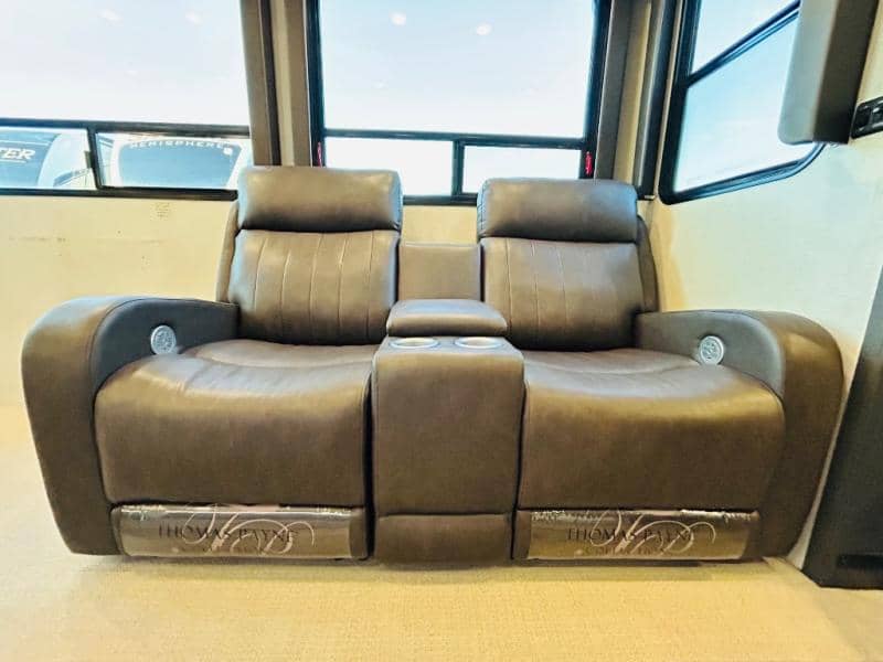 2023 Keystone RV 2023 Keystone RV Montana High Country - thumbnail 55