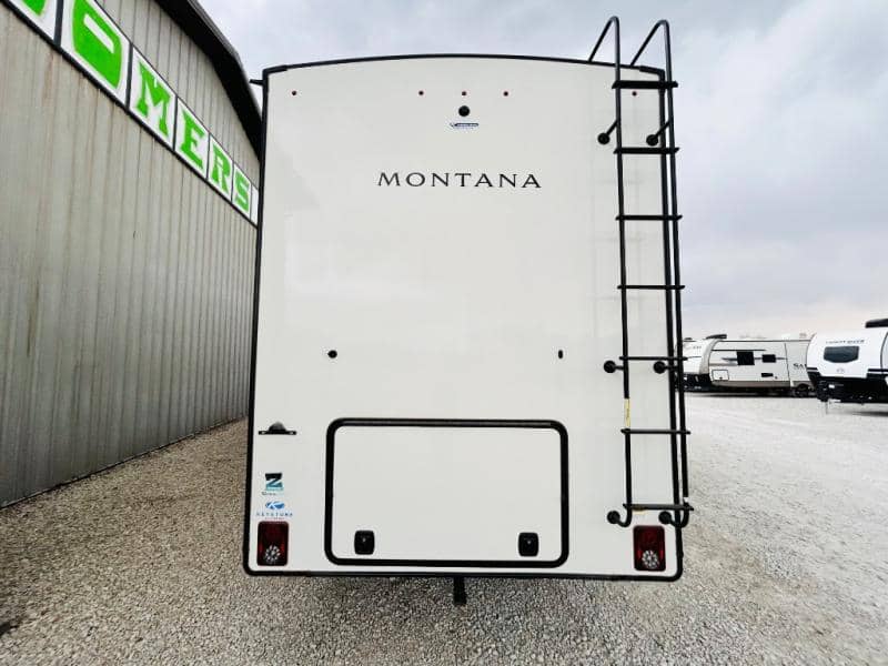 2023 Keystone RV 2023 Keystone RV Montana - thumbnail 6