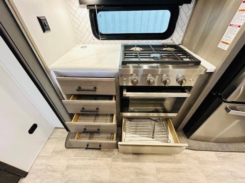 2023 Keystone RV 2023 Keystone RV Montana - thumbnail 46