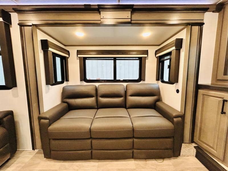 2023 Keystone RV 2023 Keystone RV Montana - thumbnail 60