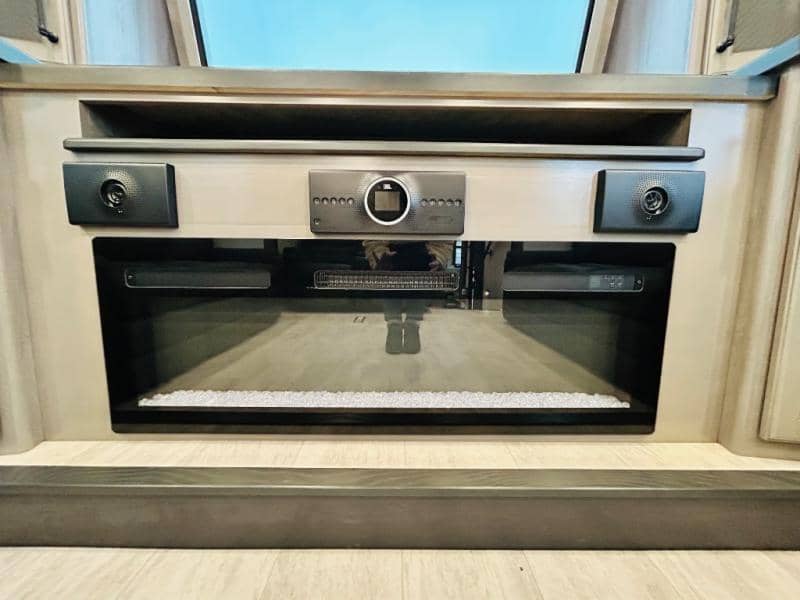 2023 Keystone RV 2023 Keystone RV Montana - thumbnail 67