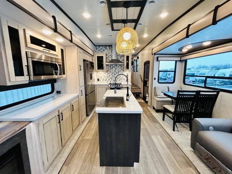 2024 CrossRoads 2024 CrossRoads Cameo - thumbnail 24