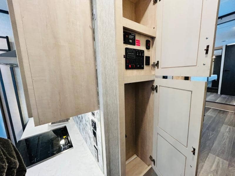 2024 CrossRoads 2024 CrossRoads Cameo - thumbnail 67