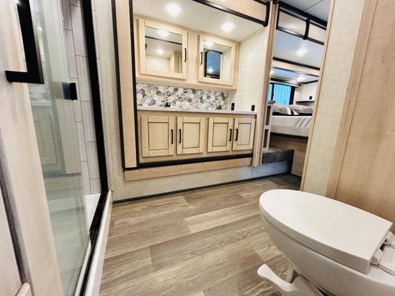 2024 CrossRoads 2024 CrossRoads Cameo - thumbnail 69