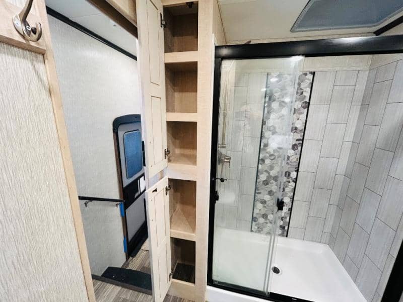 2024 CrossRoads 2024 CrossRoads Cameo - thumbnail 71