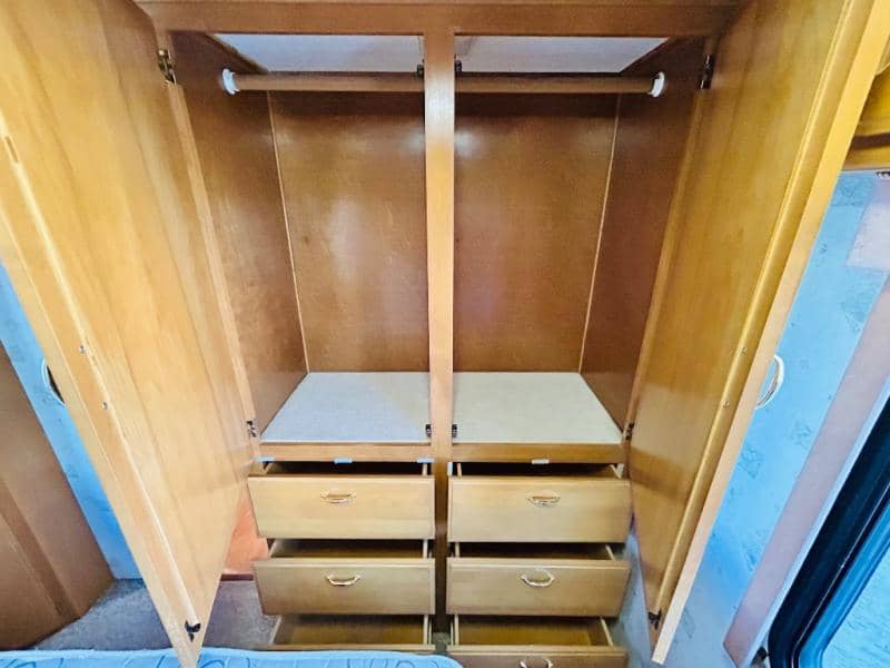 1999 Safari 1999 Safari SAFARI - thumbnail 3