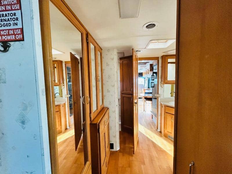 1999 Safari 1999 Safari SAFARI - thumbnail 29