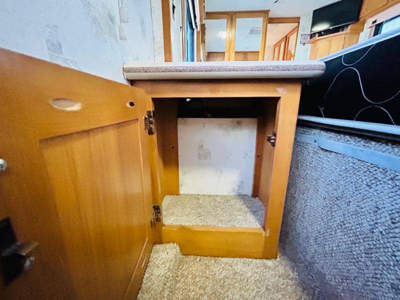 1999 Safari 1999 Safari SAFARI - thumbnail 72