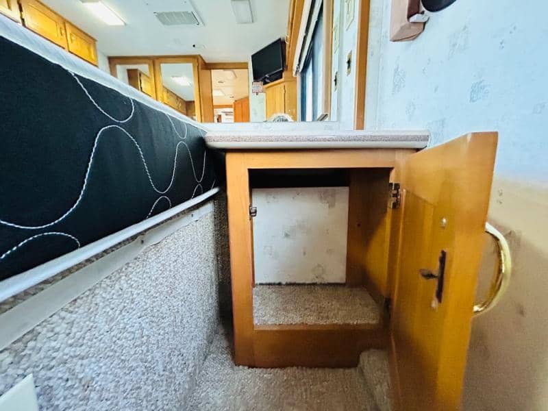 1999 Safari 1999 Safari SAFARI - thumbnail 73