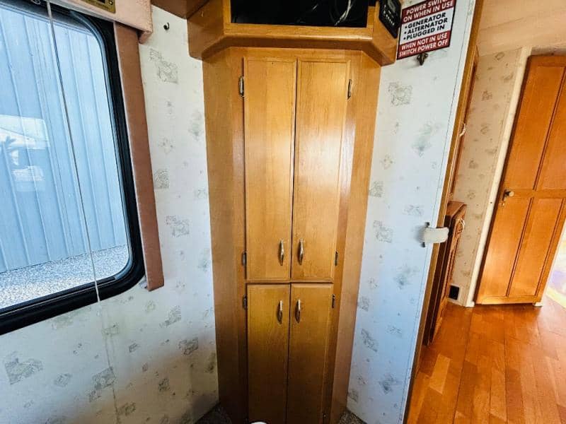 1999 Safari 1999 Safari SAFARI - thumbnail 76