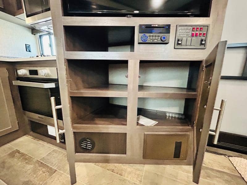 2020 CrossRoads 2020 CrossRoads Cruiser Aire - thumbnail 61