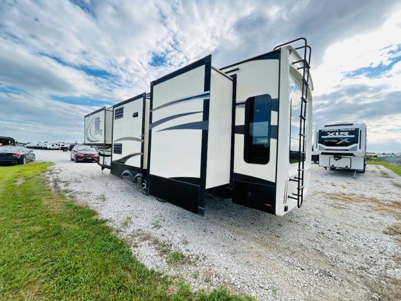 2015 Keystone RV 2015 Keystone RV Alpine - thumbnail 6