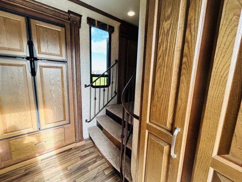 2015 Keystone RV 2015 Keystone RV Alpine - thumbnail 18