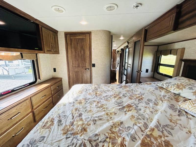 2015 Keystone RV 2015 Keystone RV Alpine - thumbnail 22