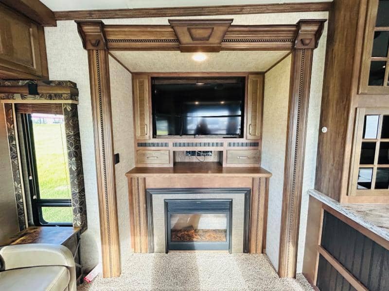 2015 Keystone RV 2015 Keystone RV Alpine - thumbnail 42