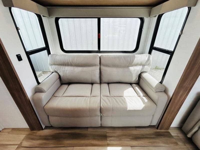 2024 Alliance RV 2024 Alliance RV Avenue - thumbnail 20