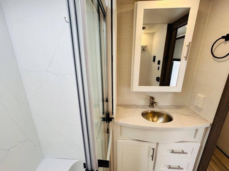 2024 Alliance RV 2024 Alliance RV Avenue - thumbnail 45