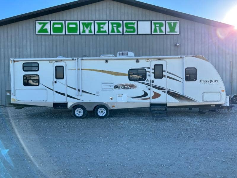 2012 Keystone RV 2012 Keystone RV Passport Ultra Lite Grand Touring - thumbnail 3