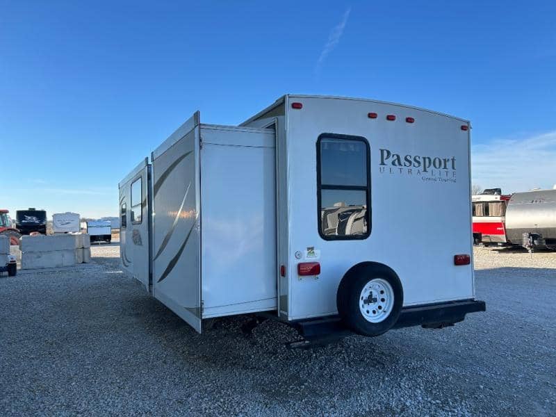 2012 Keystone RV 2012 Keystone RV Passport Ultra Lite Grand Touring - thumbnail 5