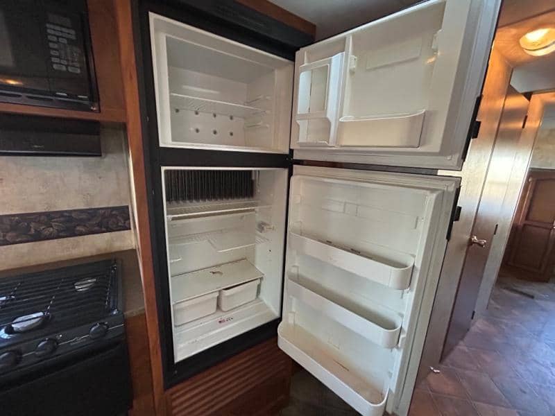 2012 Keystone RV 2012 Keystone RV Passport Ultra Lite Grand Touring - thumbnail 20