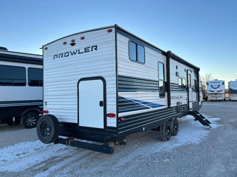 2022 Heartland 2022 Heartland Prowler - thumbnail 8