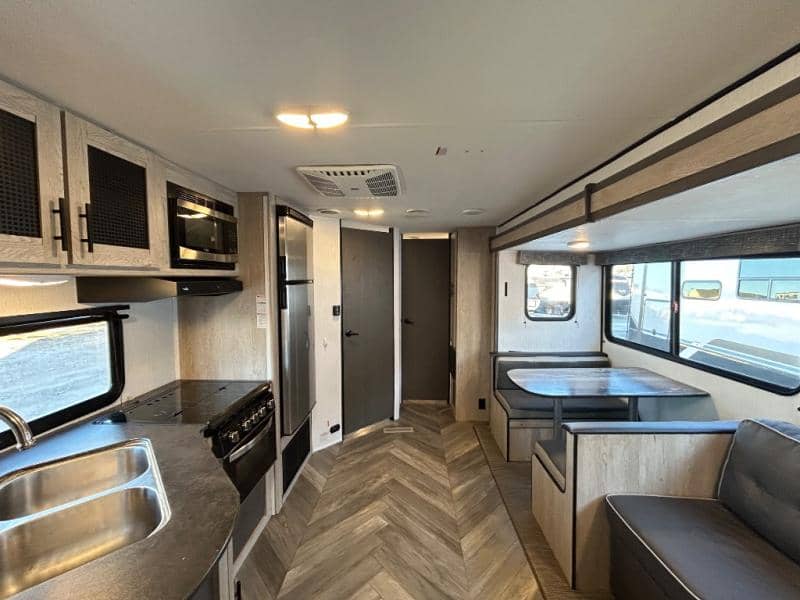 2022 Heartland 2022 Heartland Prowler - thumbnail 12