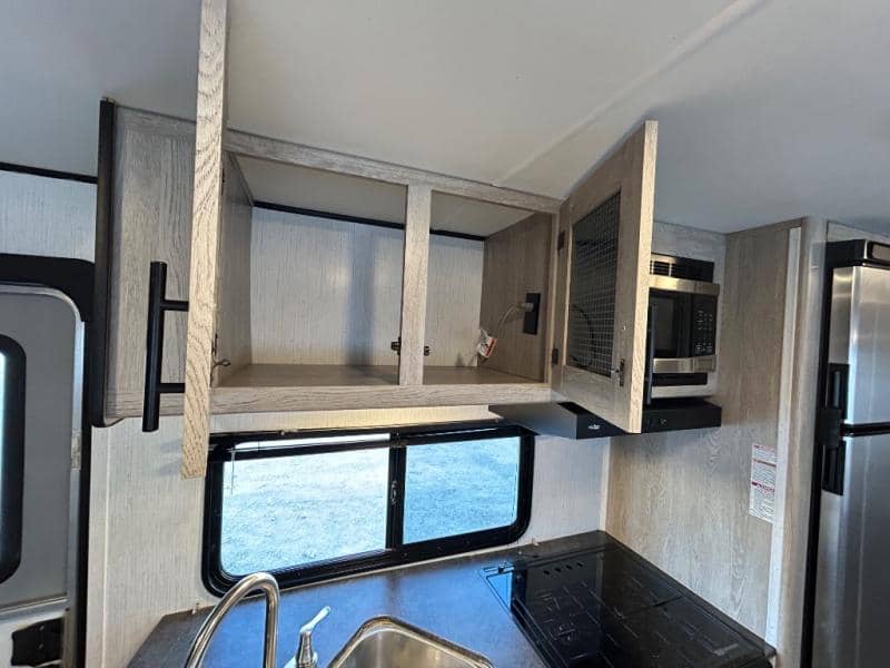 2022 Heartland 2022 Heartland Prowler - thumbnail 19