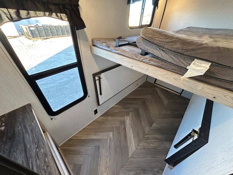 2022 Heartland 2022 Heartland Prowler - thumbnail 24