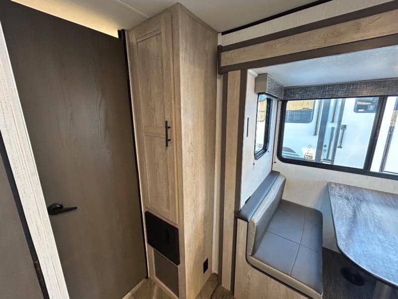 2022 Heartland 2022 Heartland Prowler - thumbnail 30